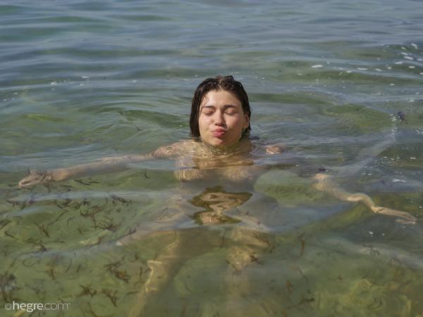 Anna L Atlantic Ocean #42