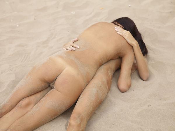 Gloria and Nicole sex on the beach #46