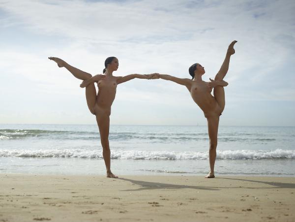 Julietta and Magdalena beach gymnastics #43