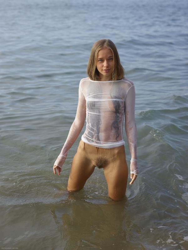 Milena wet transparent #8