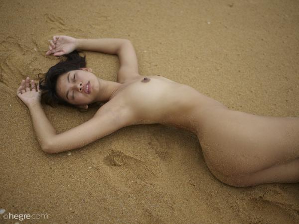 Pin beach girl #24