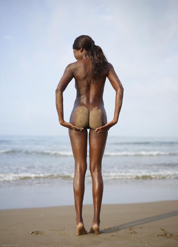 Simone beach art #41